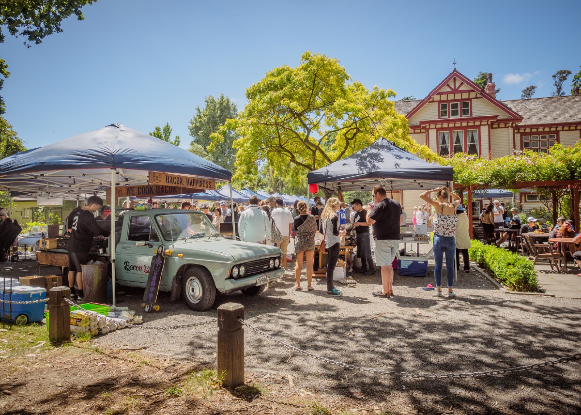 Christchurch an Abundance of  Opulent Architecture, Gardens  and Charming Scenery