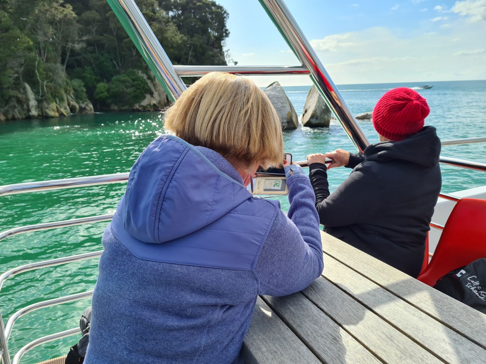 Glorious Golden Bay , Farewell Spit And Abel Tasman Lodges